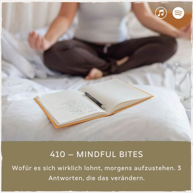 podcast-mindful-minutes-erfolg-mentalprogramm-daniela-barchasch-selbstwert-selbstliebe-mindfulway-mindset-positivepsychologie-perma-modell-selbstwert-bei-mir-sein-persönlichkeitsentwicklung-buddhistische-psychologie-praxis-meditation-achtsamkeit-erfolgspodcast-trauma-lebenssinn-erfüllung